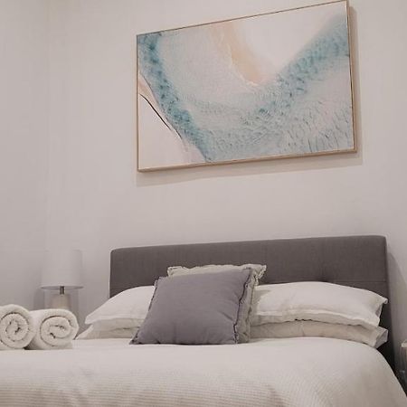 Boutique Beach House In The Heart Of St. Kilda ملبورن المظهر الخارجي الصورة