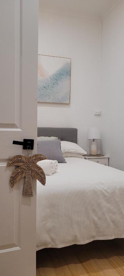 Boutique Beach House In The Heart Of St. Kilda ملبورن المظهر الخارجي الصورة