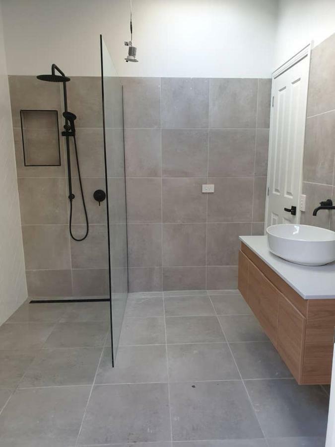 Boutique Beach House In The Heart Of St. Kilda ملبورن المظهر الخارجي الصورة